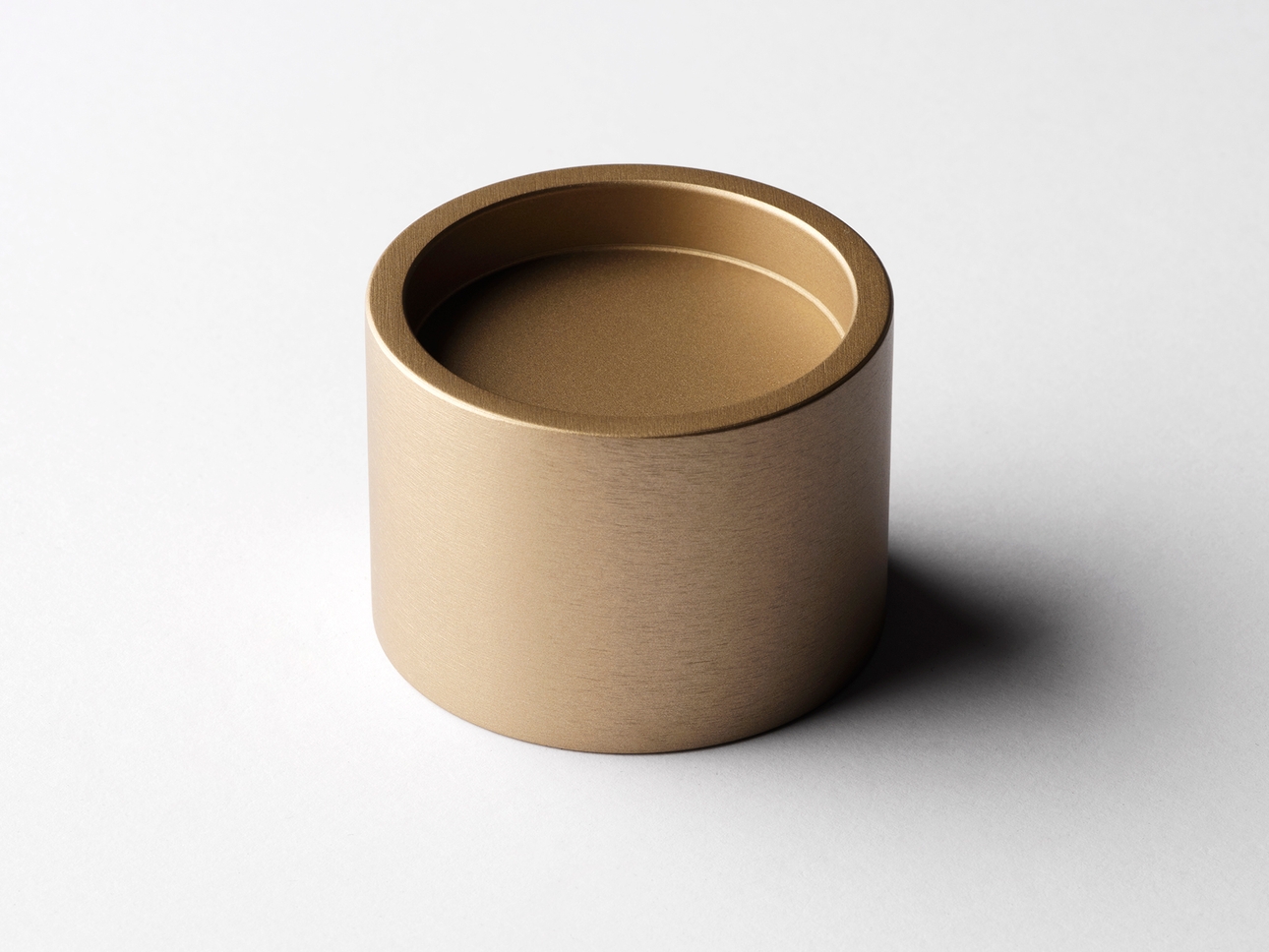 Тайлэсс Кноб