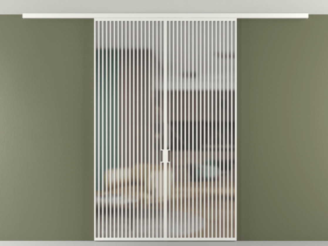 Перегородка Формато вдоль стены на потолок 2 створки АЛПР 040.06 Алюминий светло-серый Сатинированное стекло "Мателюкс Кристал Вижн", калёное, матовое, каленое 6 мм Цена 3099000 AMD | Volhovec