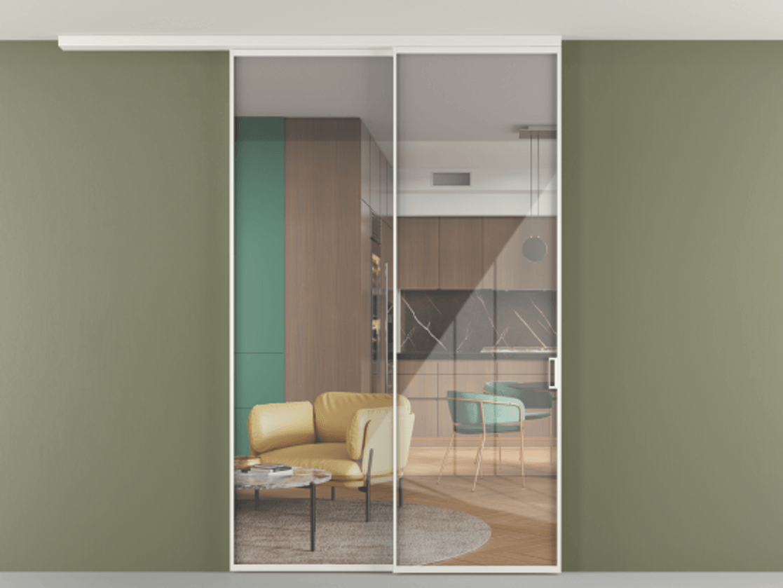 Перегородка Формато вдоль стены на потолок 2 створки с синхронным механизмом АЛПР 040.01 Алюминий светло-серый Рефлективное прозрачное стекло "Стопсол", калёное Цена 2125300 AMD | Volhovec