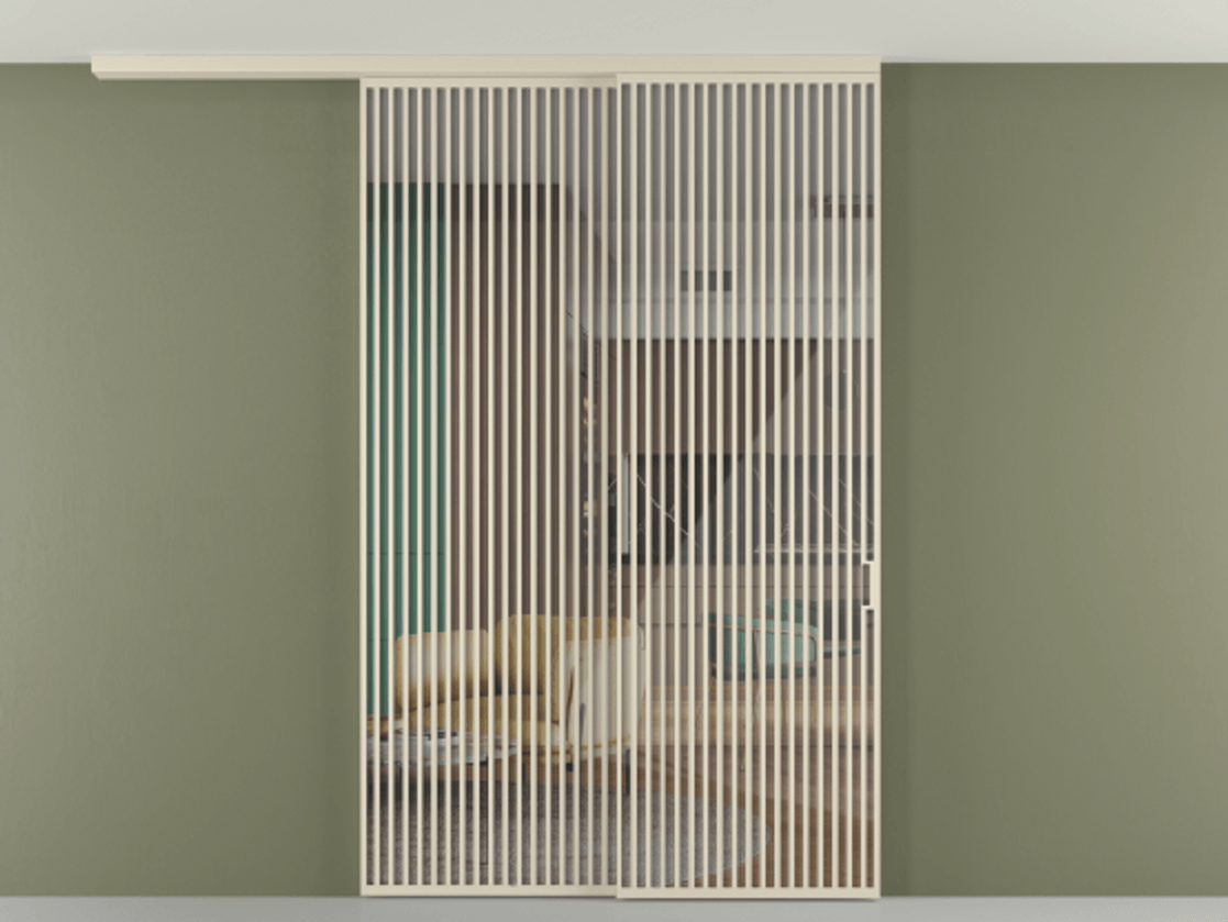 Перегородка Формато вдоль стены на потолок 2 створки с синхронным механизмом АЛПР 040.06 Алюминий бежево-серый Рефлективное прозрачное стекло "Стопсол", калёное Цена 3659430 AMD | Volhovec