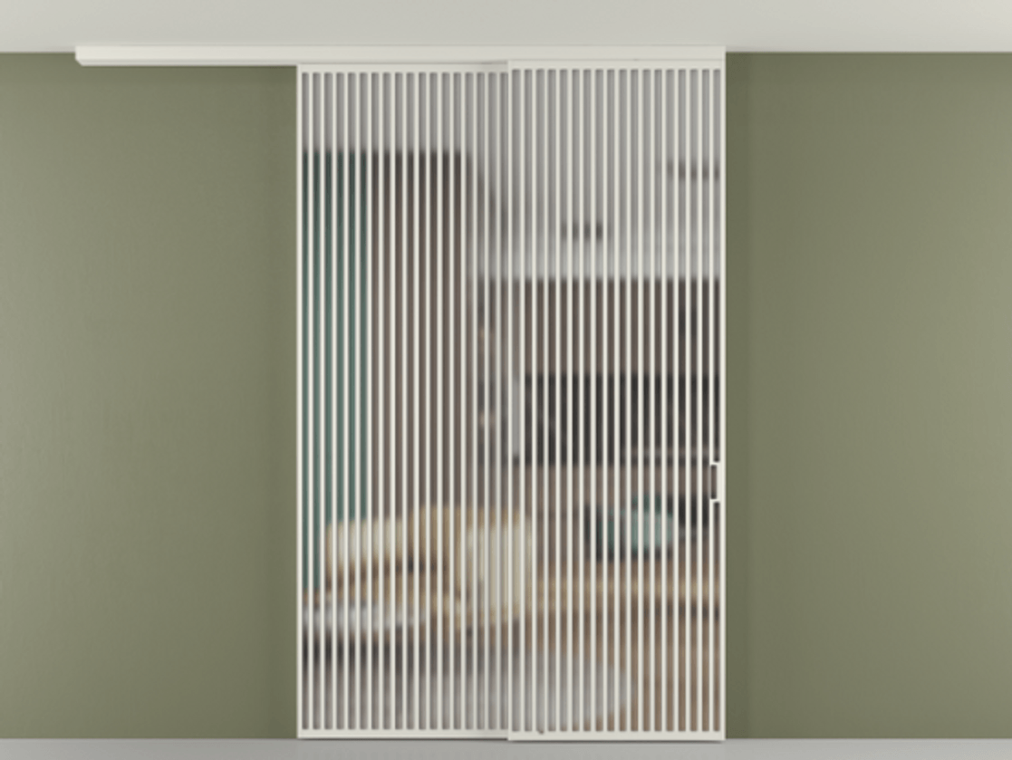 Перегородка Формато вдоль стены на потолок 2 створки с синхронным механизмом АЛПР 040.06 Алюминий Белый Сатинированное стекло "Мателюкс Кристал Вижн", калёное, матовое, каленое 6 мм Цена 3489080 AMD | Volhovec