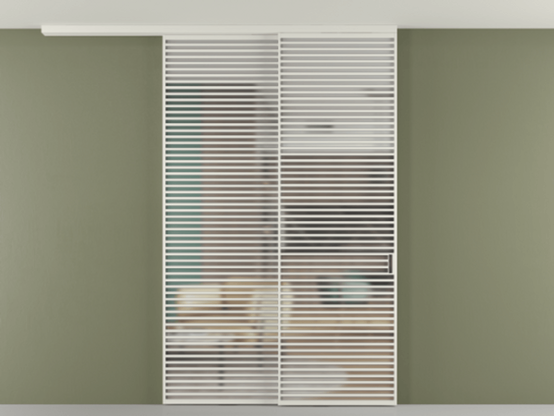 Перегородка Формато вдоль стены на потолок 2 створки с синхронным механизмом АЛПР 040.07 Алюминий Белый Сатинированное стекло "Мателюкс Кристал Вижн", калёное, матовое, каленое 6 мм Цена 3489080 AMD | Volhovec