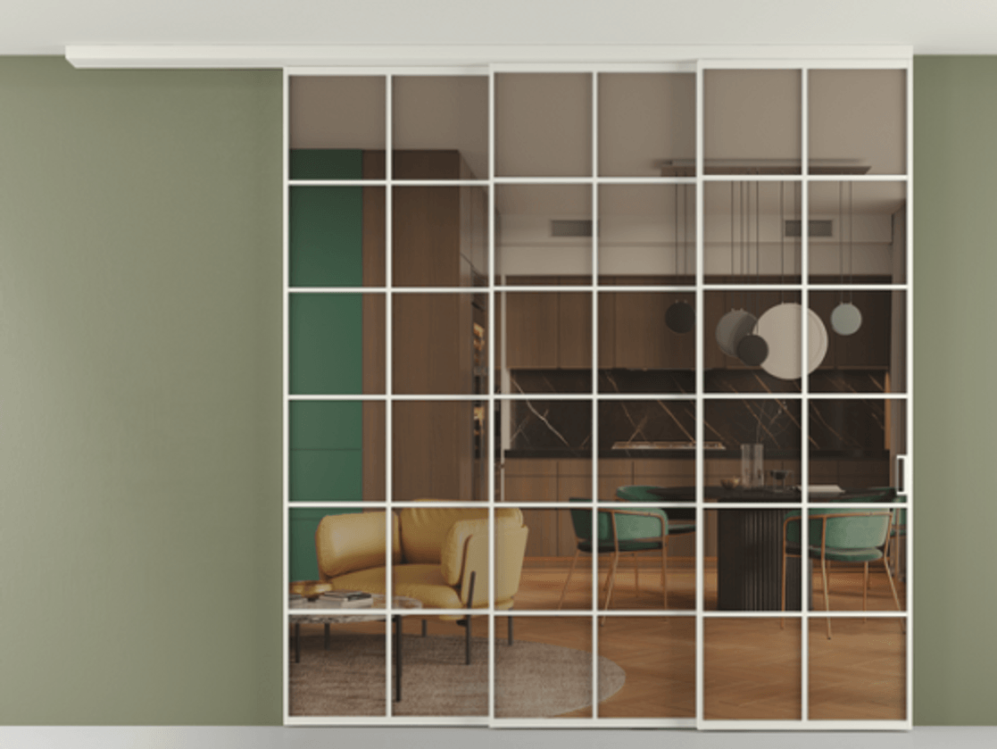 Перегородка Формато вдоль стены на потолок 3 створки с синхронным механизмом АЛПР 040.05 Алюминий Белый Прозрачное бронзовое стекло, триплекс Цена 2588870 AMD | Volhovec